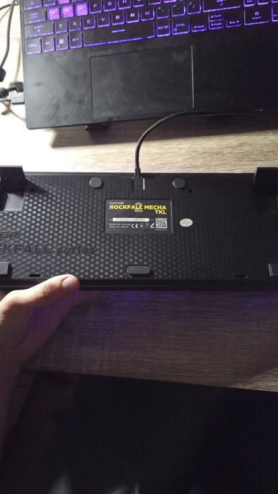 Клавіатура Rockfall Mecha TKL 2