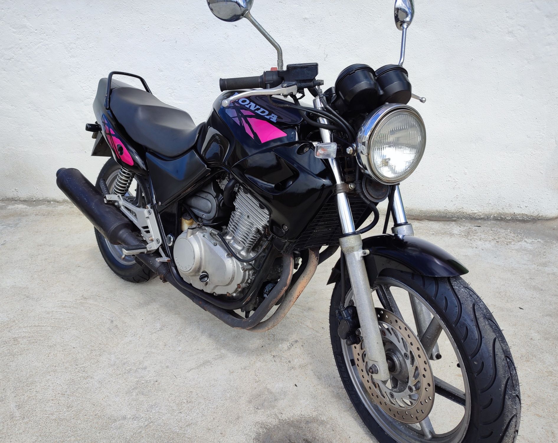 Honda CB 500 impecável