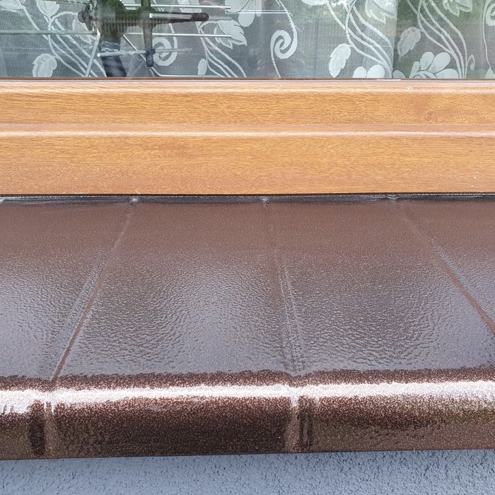 Parapety zewnętrzne aluminiowe ALU PŁYTKA  kolor BRĄZOWY