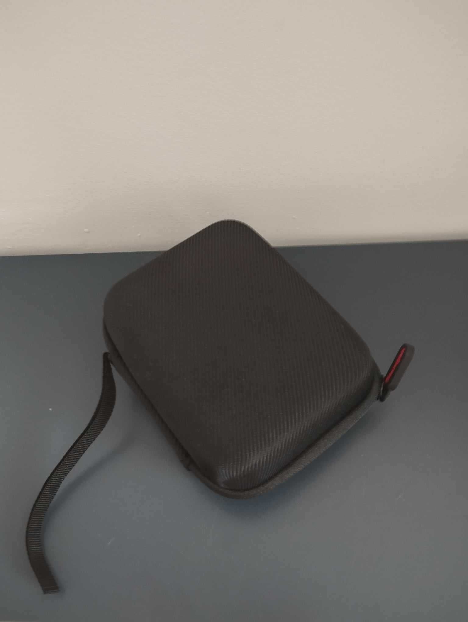 Etui podróżne twarde do mikrofonu RODE Wireless GO Czarny