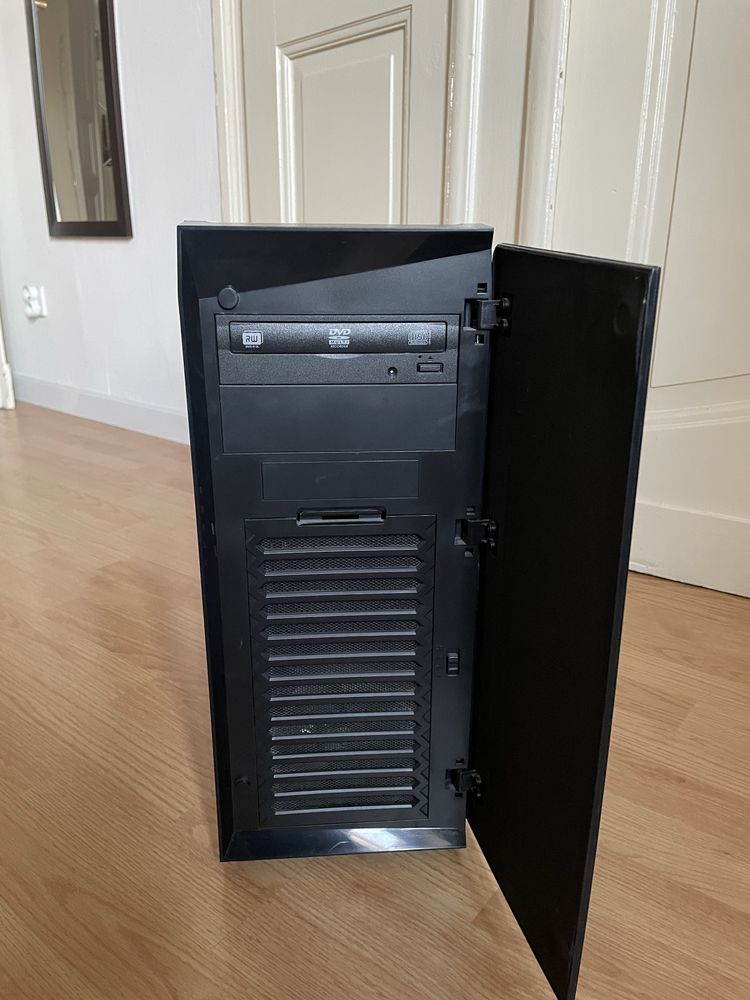 Komputer stacjonarny procesor intel i7