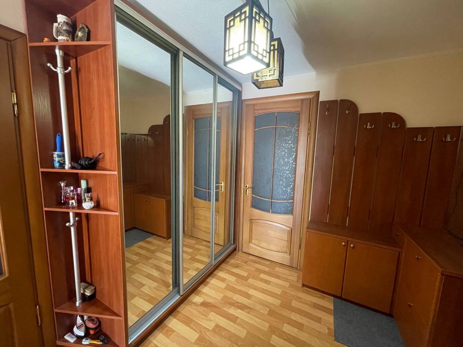 Продам 4х ком. 90м2. ул. Рабочая,73