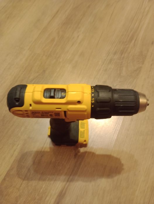 Wiertarko wkrętarka DeWalt DCD 771