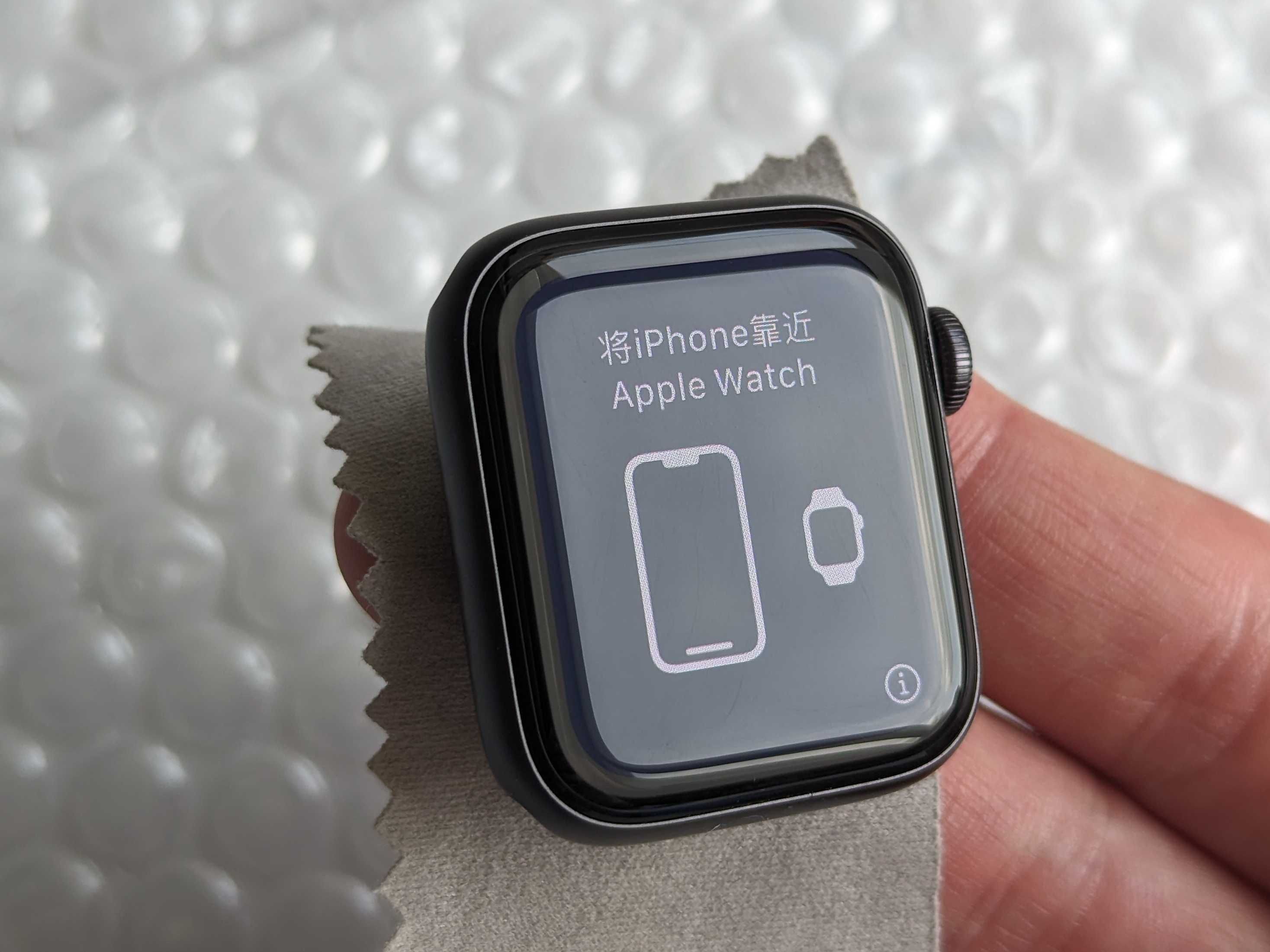 iCloud на запчастини Apple Watch SE 40 mm LTE Space Gray 100% 4bcc