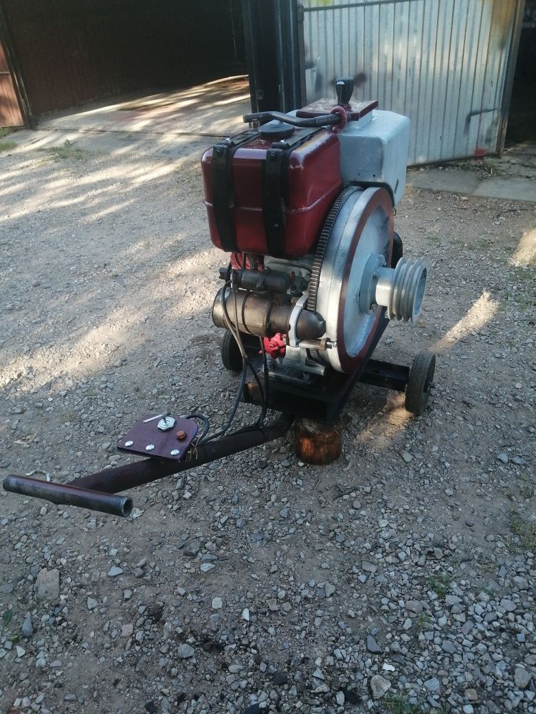 Silnik Es 15 1HC 102 z rozrusznikiem