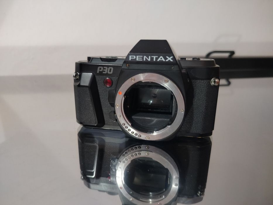 Aparat analogowy Pentax P30 + obiektyw