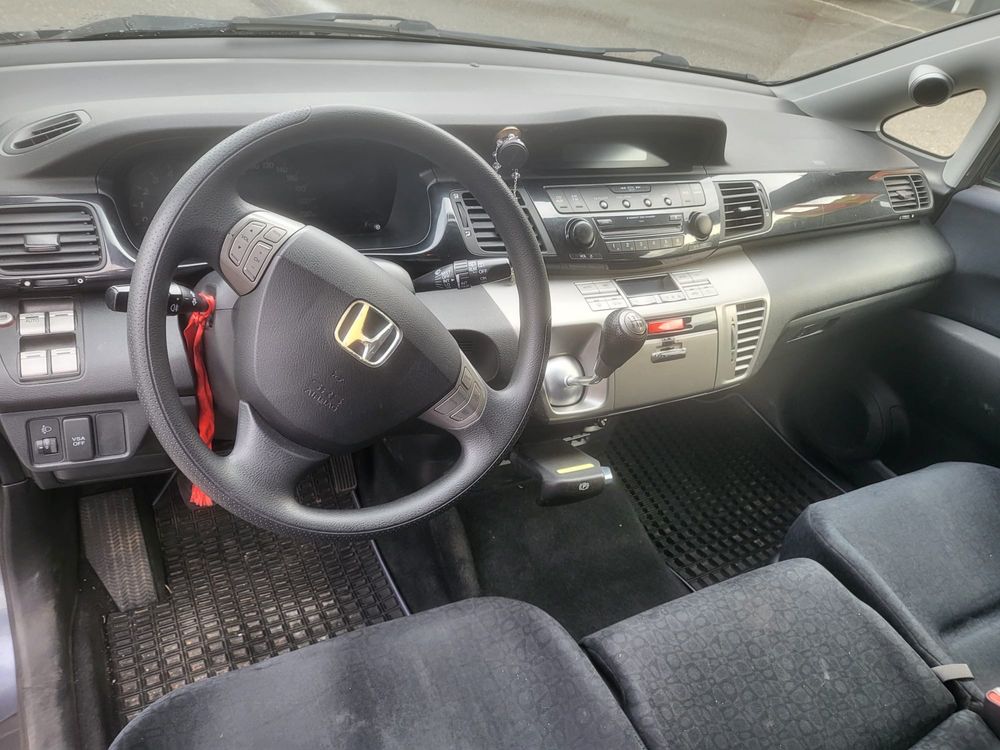 Vendo Honda FR-V