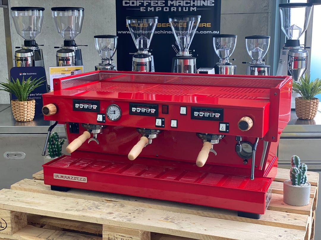 La marzocco linea 3 з гарантією від кавової компанії Coffee Import