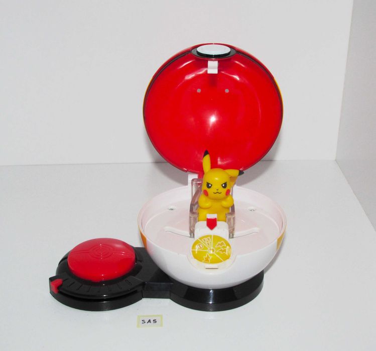 Pikachu M + Fast Ball Pokémon Surprise Attack Game, SA5