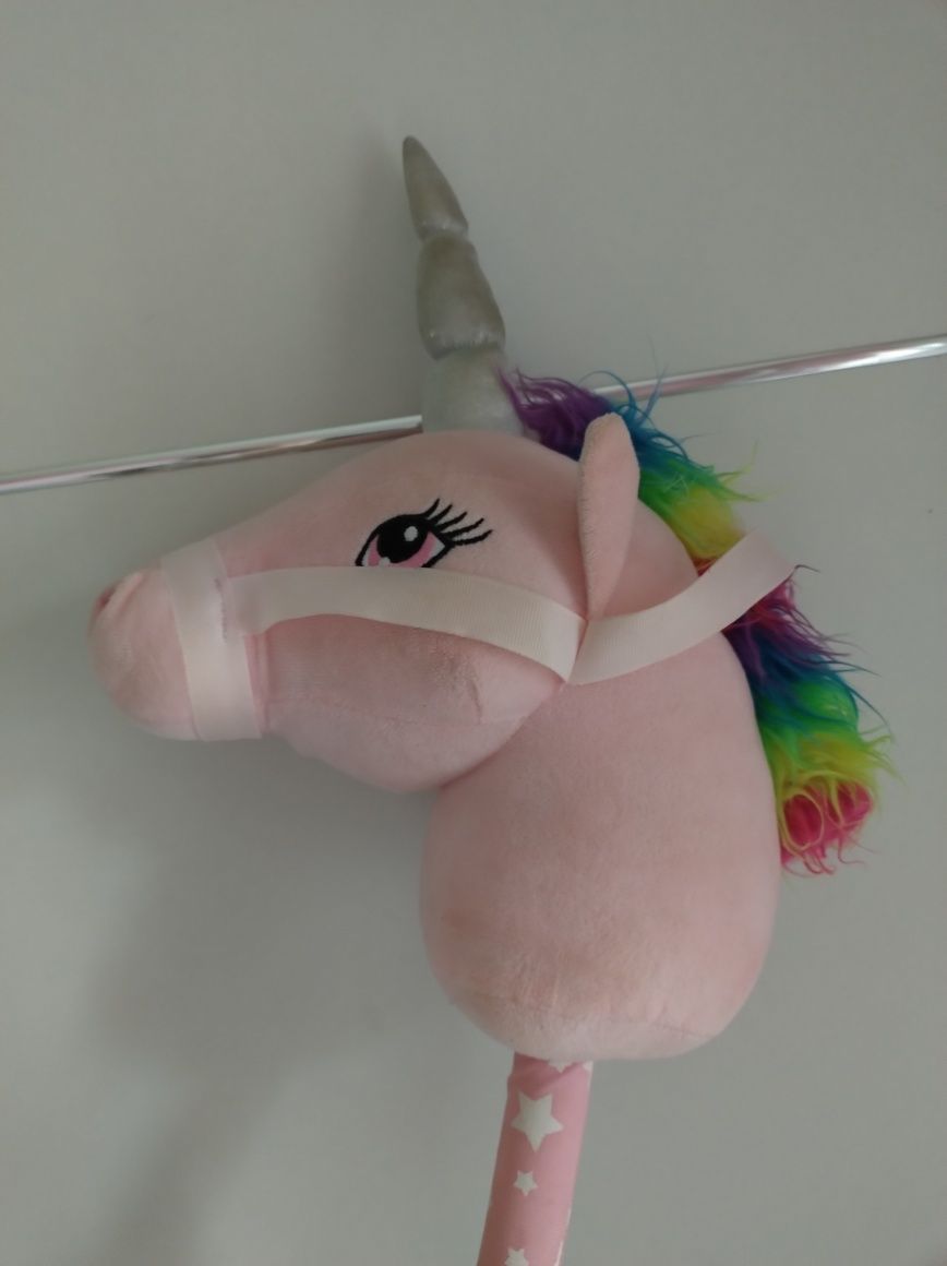 Koń na patyku hobby horse dla dzieci