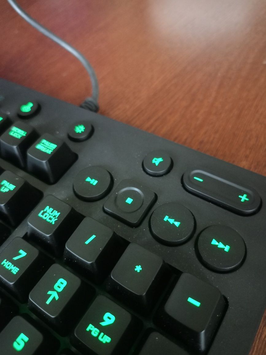 Klawiatura Logitech G213