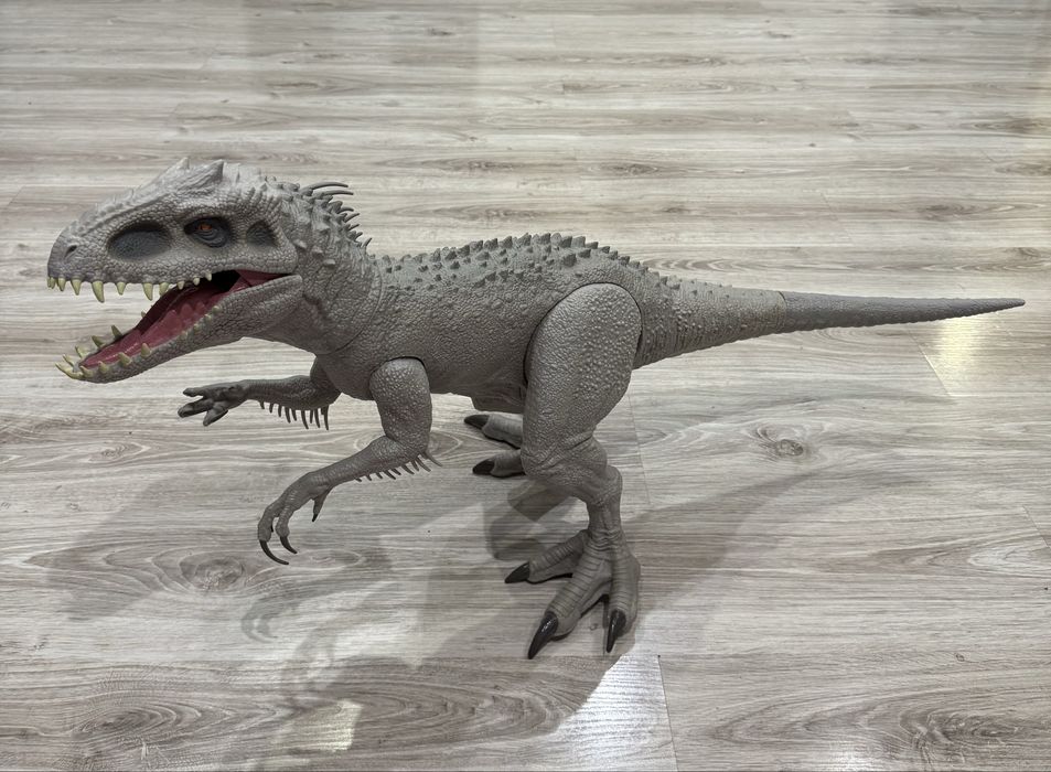 Ігрова фігурка динозавра Jurassic World HNT64 Игровая фигурка Mattel