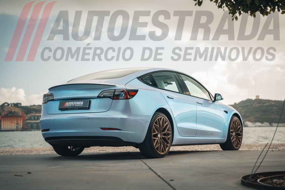 Tesla Model 3 Long Range