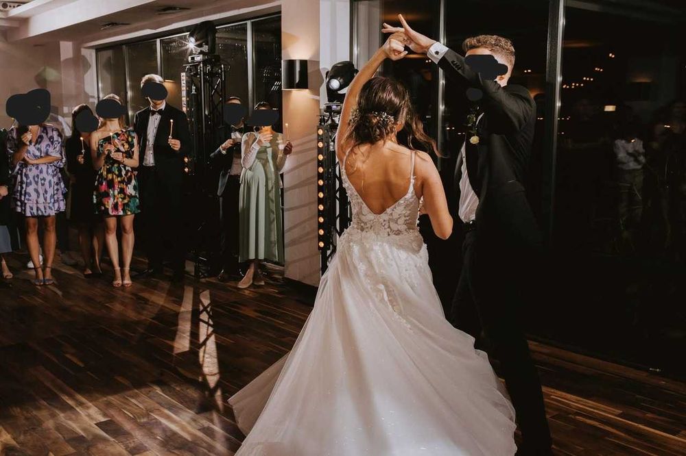 Suknia ślubna kwiaty 3d romantyczna dziewczęca