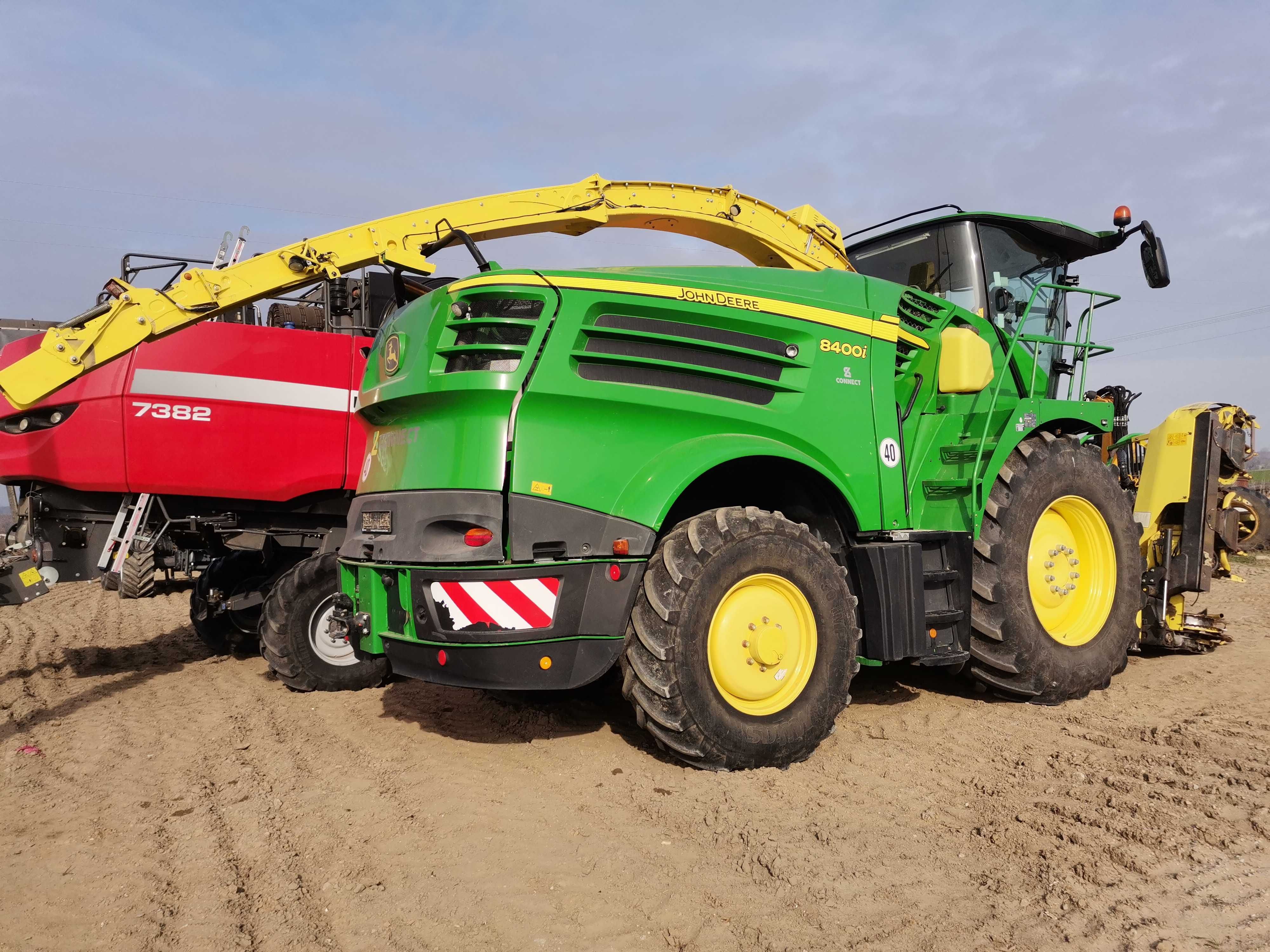 John Deere 8400i, Claas 830, 870