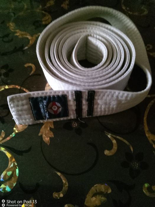 Чёрное кимоно для тренировок