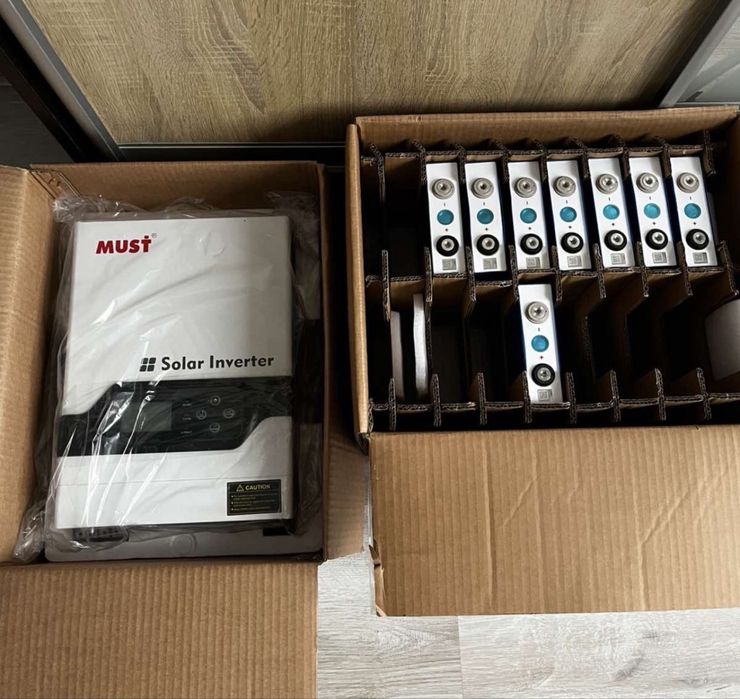 Інвертор Must 3.2кВт+батареї LifePot4 Ave 105Ah