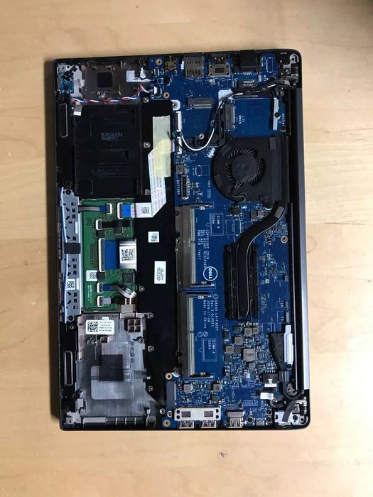 Dell Latitude 7490 по запчастинам