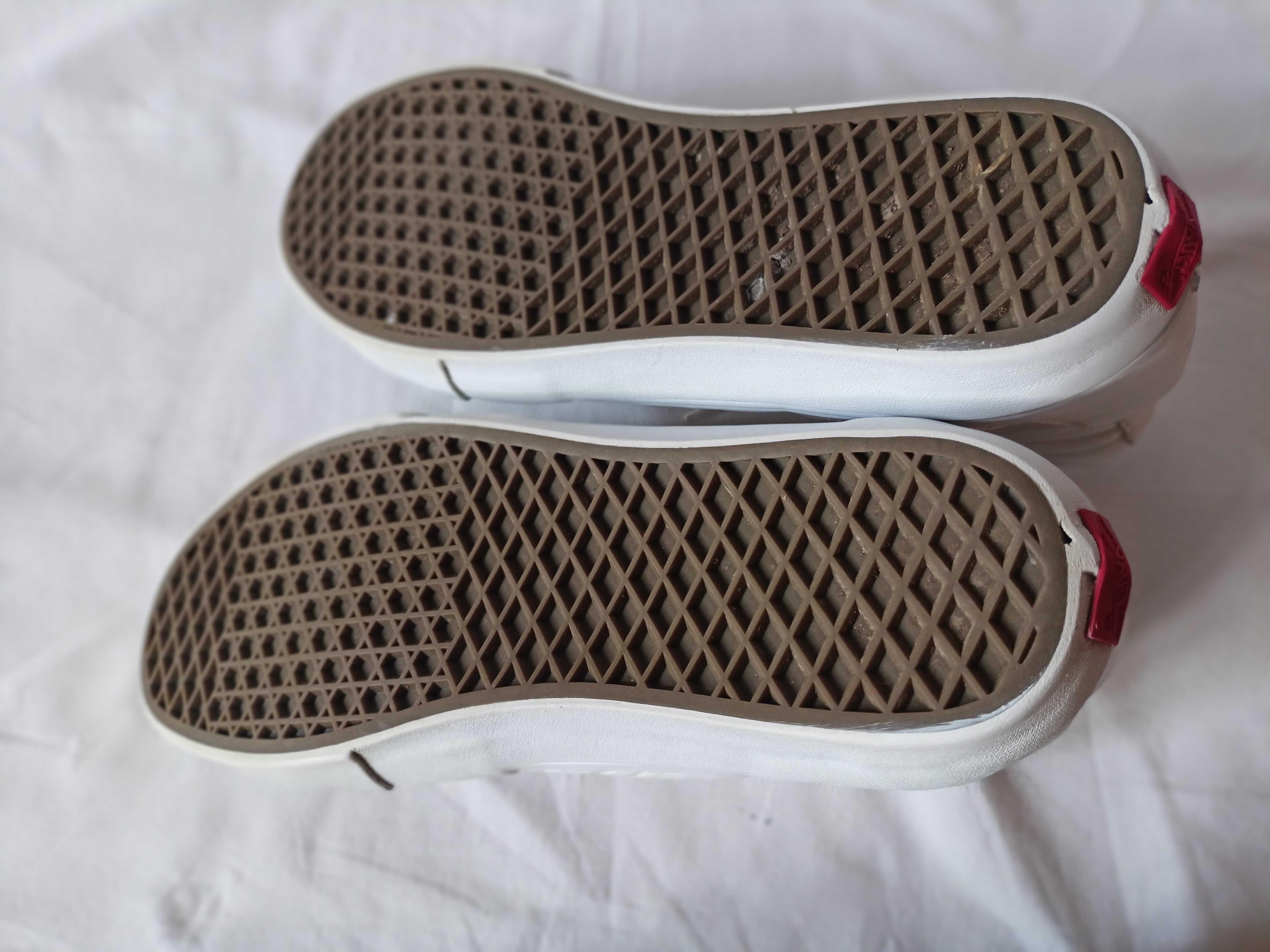 Vans roz. 44,5 - dł. wkł. 28,5 cm- skóra