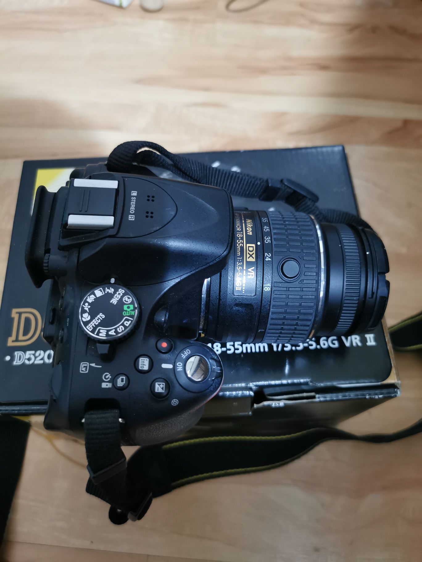 Nikon D5200 lustrzanka aparat gratis futerał