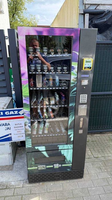 automaty vendingowe evend