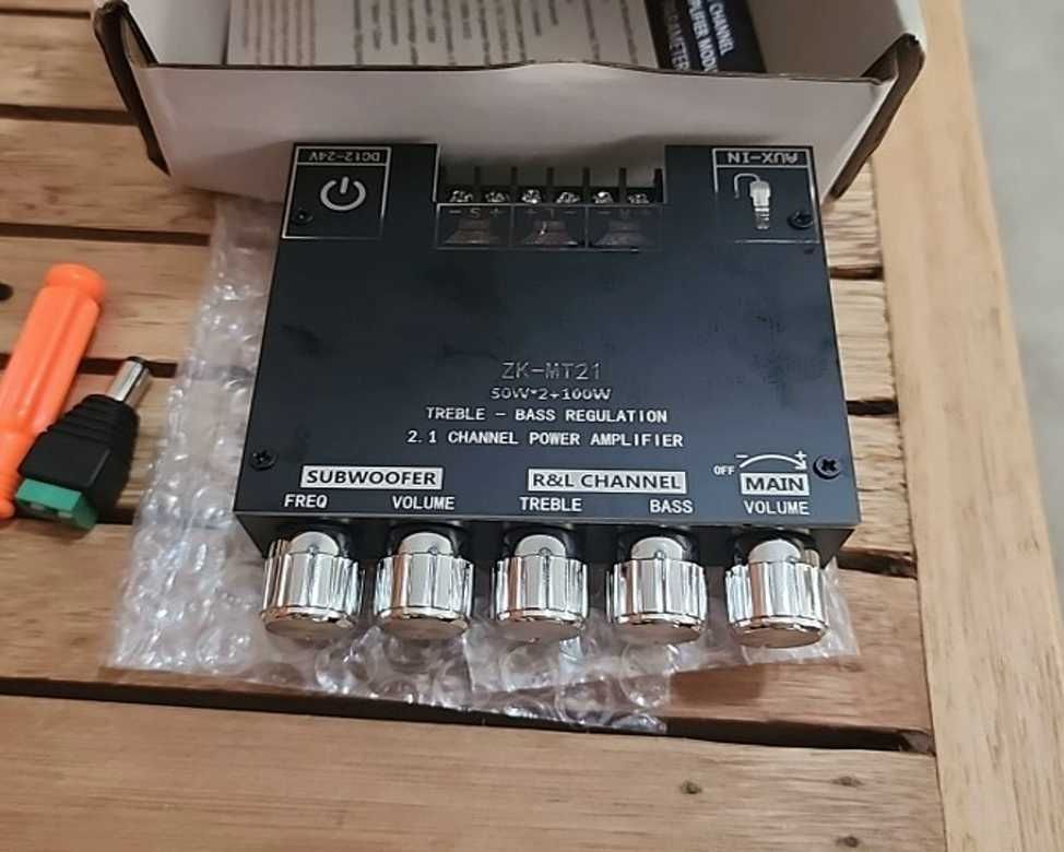 Качественный усилитель звука ZK-MT21 50W X 2 + 100W с AUX и блютуз