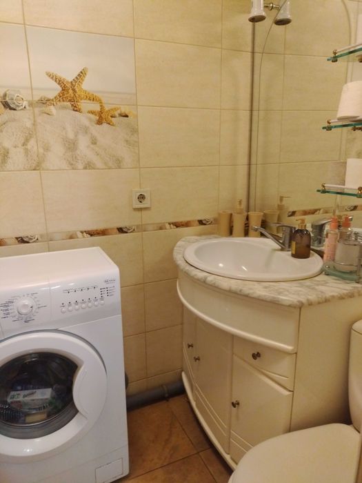 ПРОДАМ БУДИНОК ЖМ МИРНИЙ - повністю готовий для проживання!!!