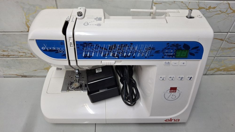 Japońska jak nowa maszyna do szycia komputerowa  ELNA
