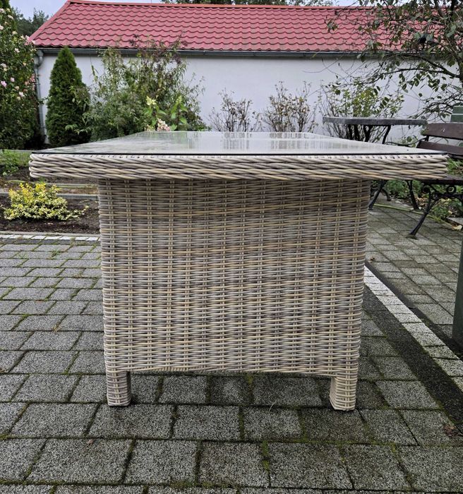 Stół technorattanowy jak nowy szklany blat beż prostokątny rattan