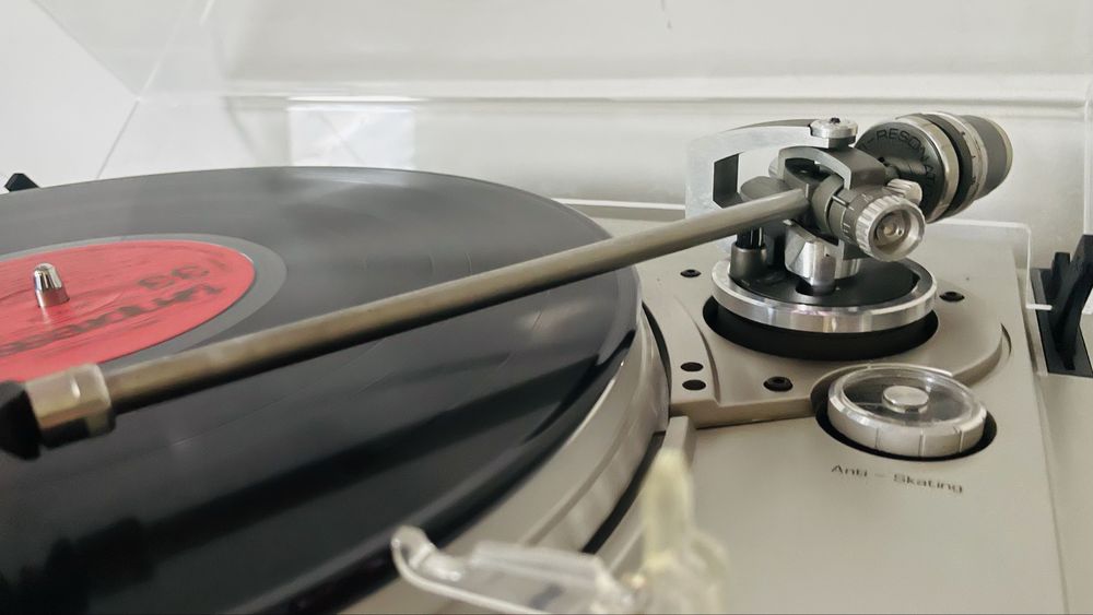 Gramofon Dual CS 714 Q pelen automat