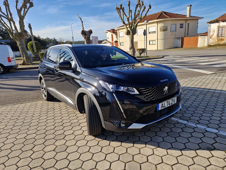 Peugeot 5008 GT line 1.5 blue hdi Iva dedutível