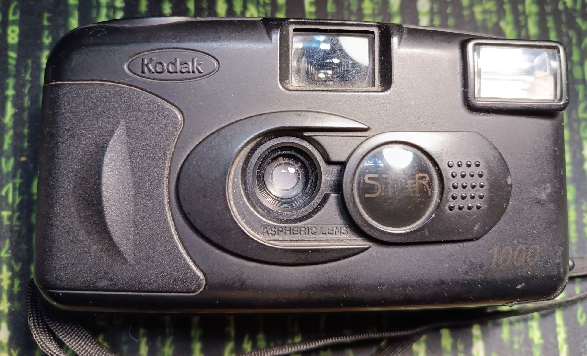 Плёночный фотоаппарат Kodak Star 1000