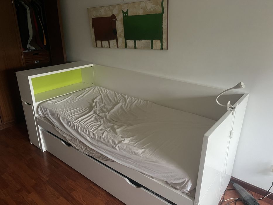 Cama Dupla de gaveta branca Ikea com arrumação