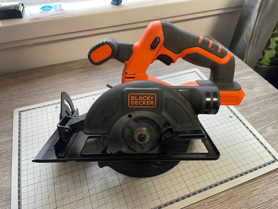Akumulatorowa PIŁA PILARKA RĘCZNA TARCZOWA 18V 140mm 2xakku wkrętarka