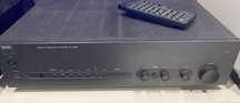 Stereo Integrated Amplituner NAD C320