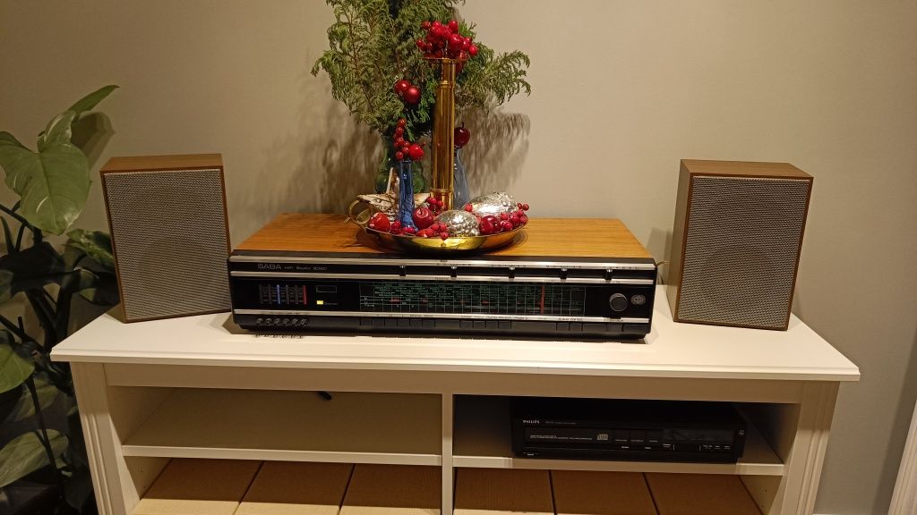 Świetny amplituner stereo Saba 8060