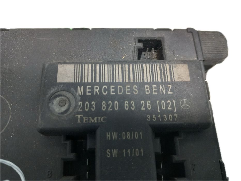 Módulo genérico MERCEDES-BENZ Classe C (W203)