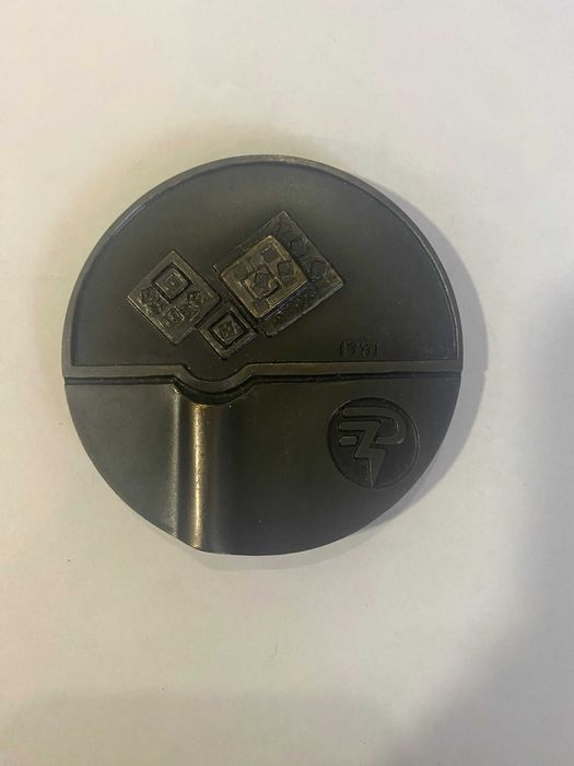 Medalhas comemorativas em brinze da EDP