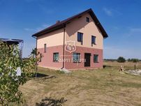 Будинок, 3к, 2 пов. Ділянка 10 соток. с. Рогозів, Бориспільський район