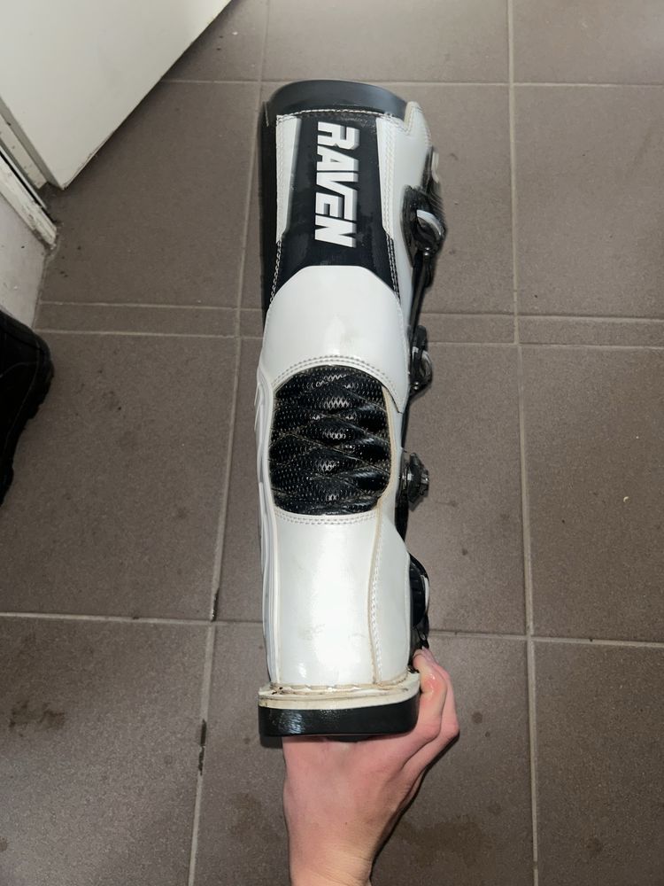 Buty Cross Raven Trooper Białe
