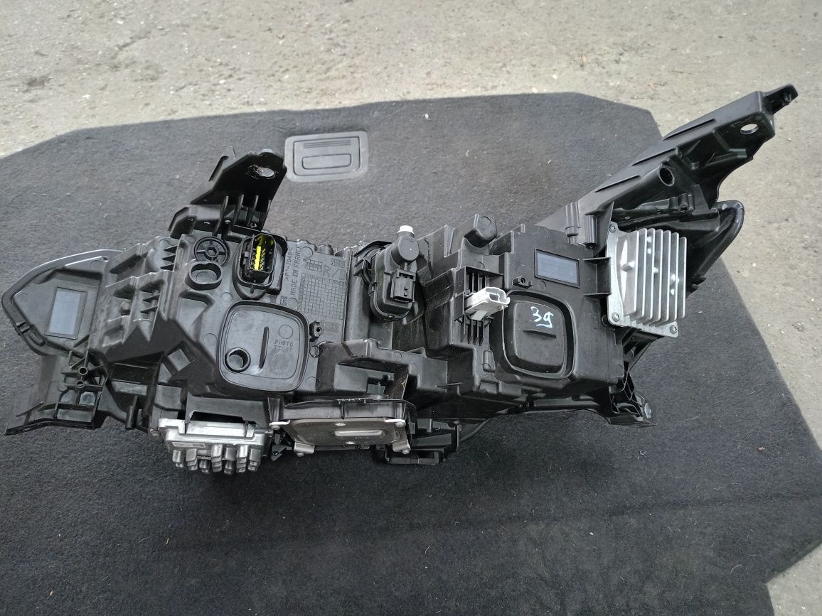 Renault Talisman lampa przód prawa