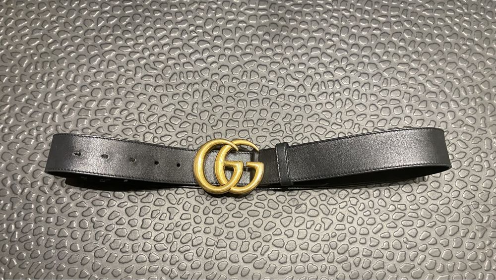 Skórzany pasek Gucci czarny złote logo