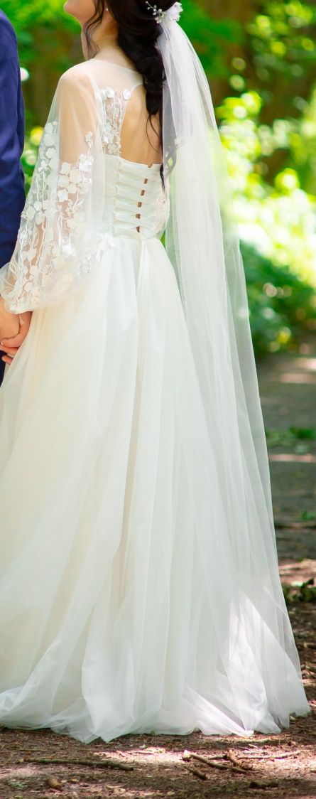 Свадебное платье А-силует Возможен торг