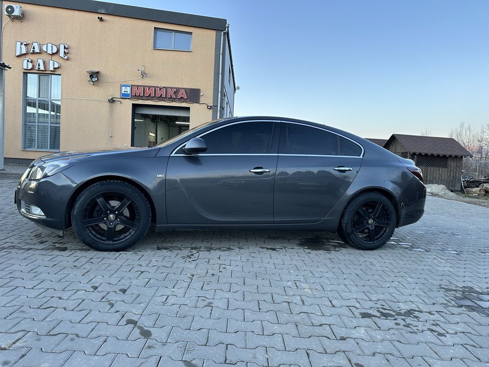 Opel Insignia автомат