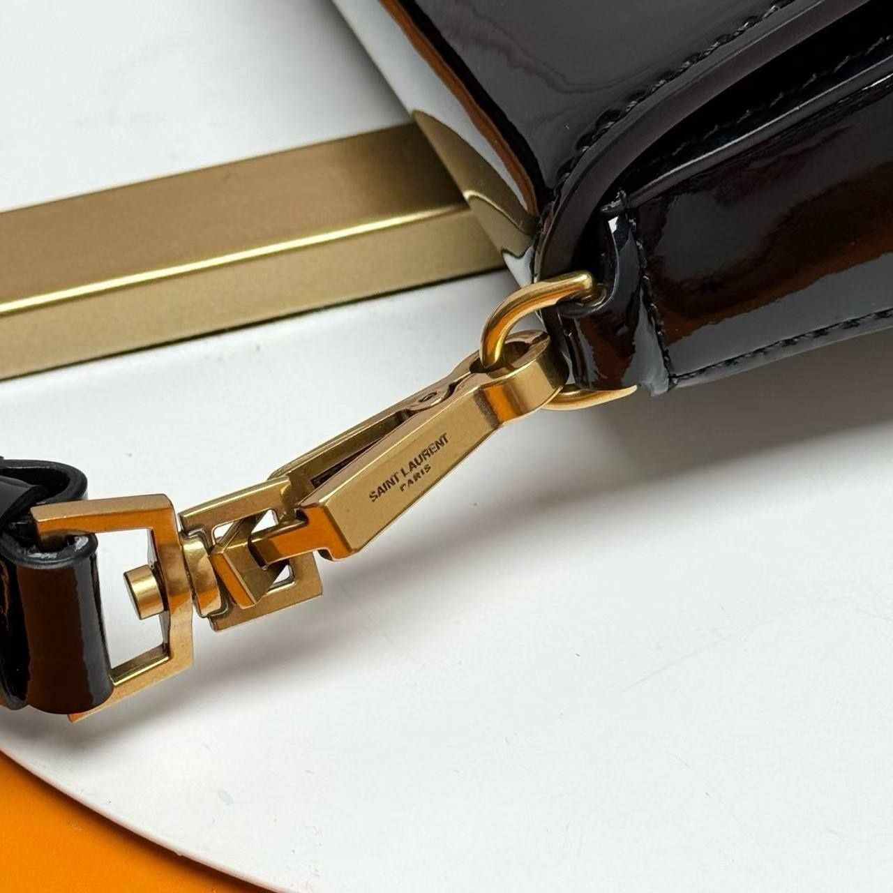Yves Saint Laurent YSL сумка оригинал
