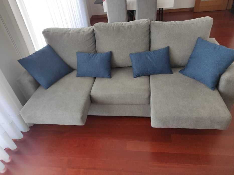 Sofa cinza 3 lugares