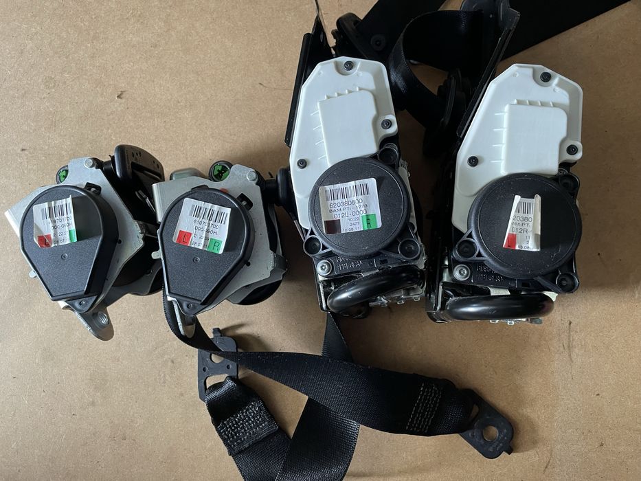 Pas pasy bezpieczenstwa przod tyl prawy lewy C klasa w204 lift