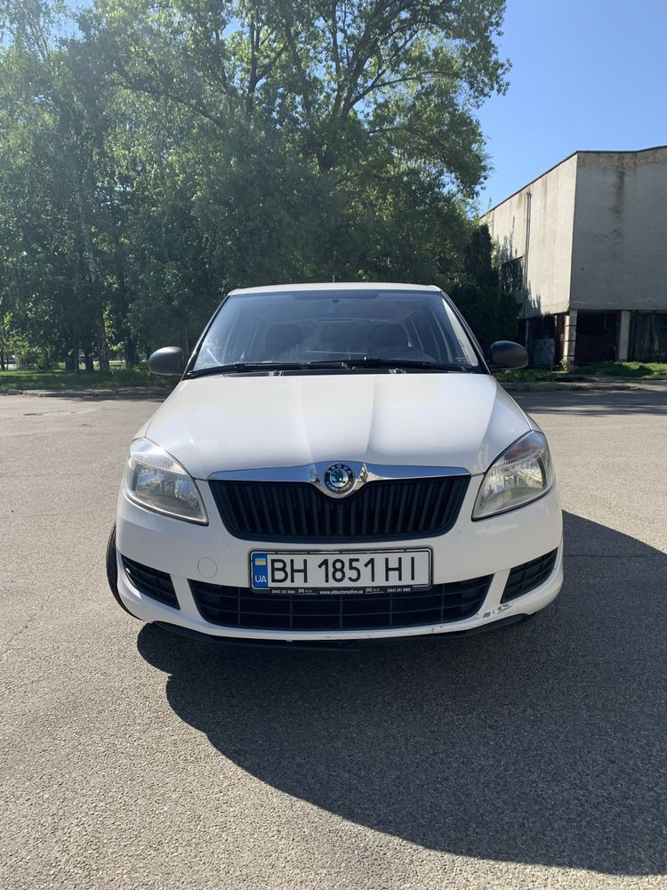 Skoda fabia 1.4 бензин 130 т км