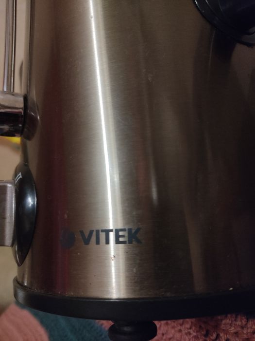 Соковижималка "VITEK"