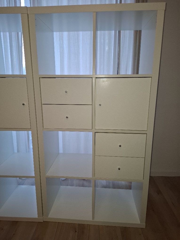 Ikea kallax z wkładami